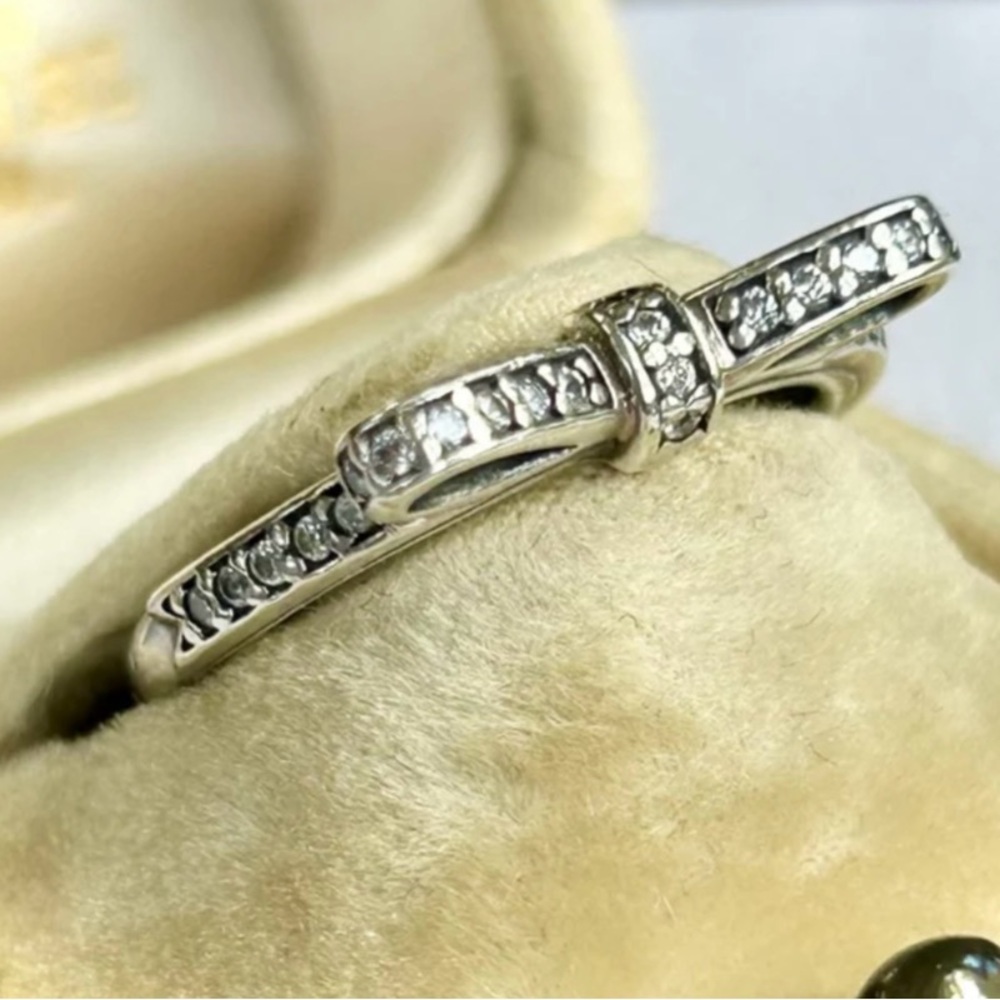 Bow Tie 925 Silver Ring